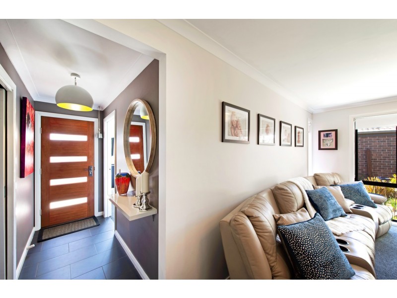 5 John James Loop, Macgregor ACT 2615