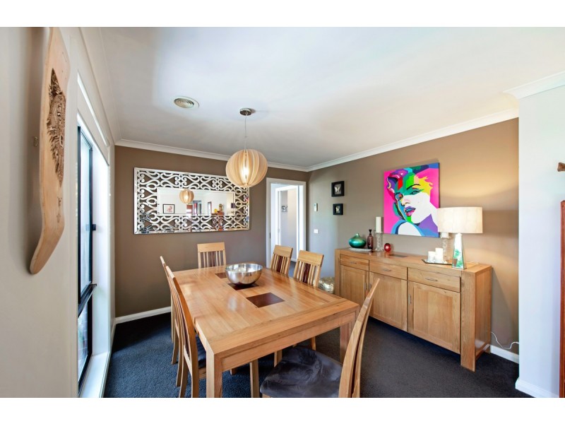 5 John James Loop, Macgregor ACT 2615