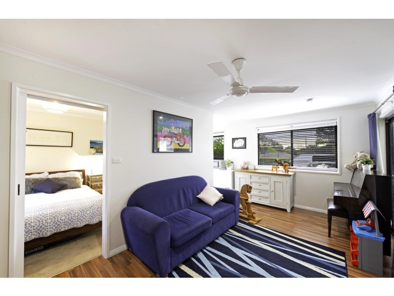 4 Crawford Crescent, Flynn ACT 2615
