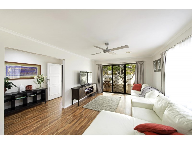 4 Crawford Crescent, Flynn ACT 2615