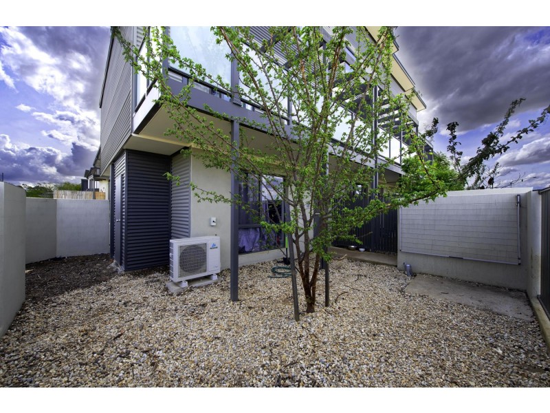 9/293 Flemington Road, Franklin ACT 2913