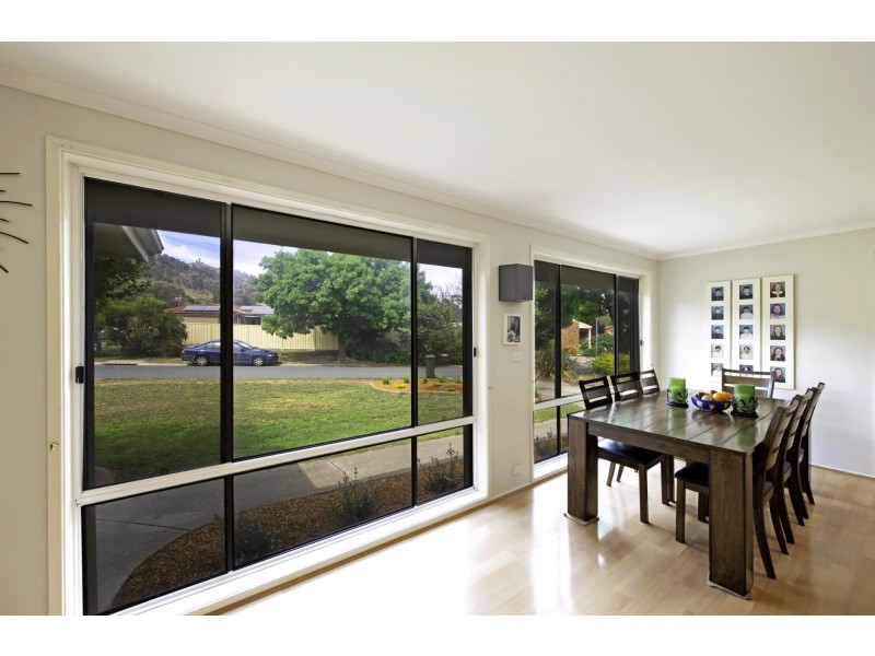 18 Brittlebank Circuit, Banks ACT 2906