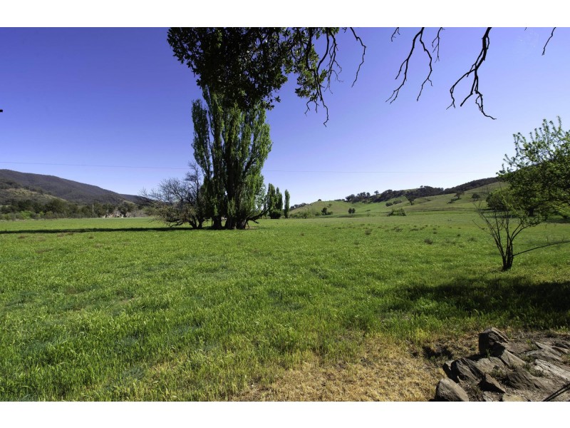 140 Coodravale Road, Wee Jasper NSW 2582