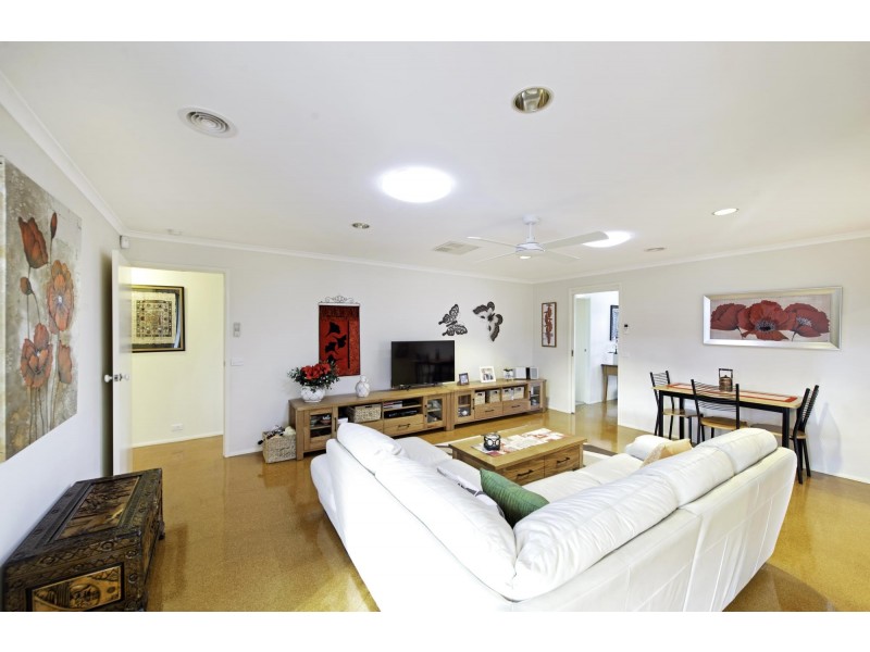 38 Smalley Circuit, Giralang ACT 2617