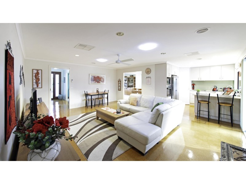 38 Smalley Circuit, Giralang ACT 2617