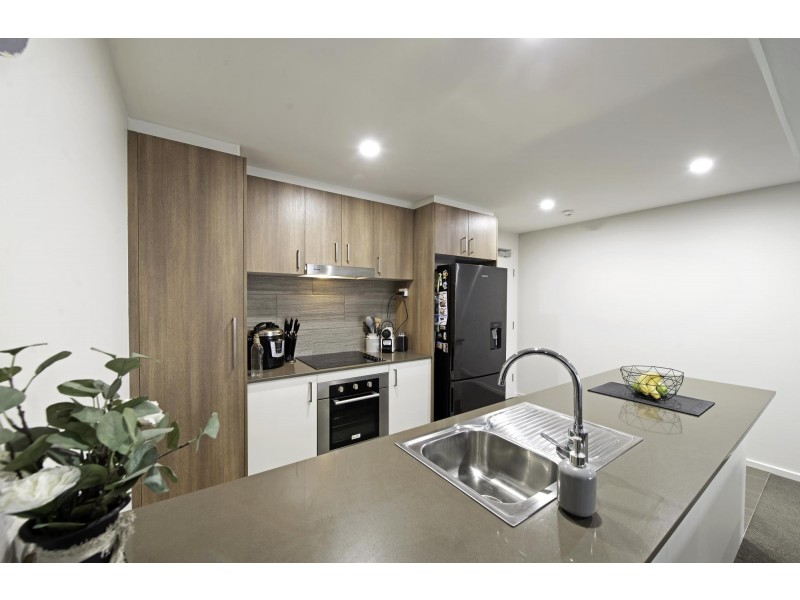 64/325 Anketell Street, Greenway ACT 2900