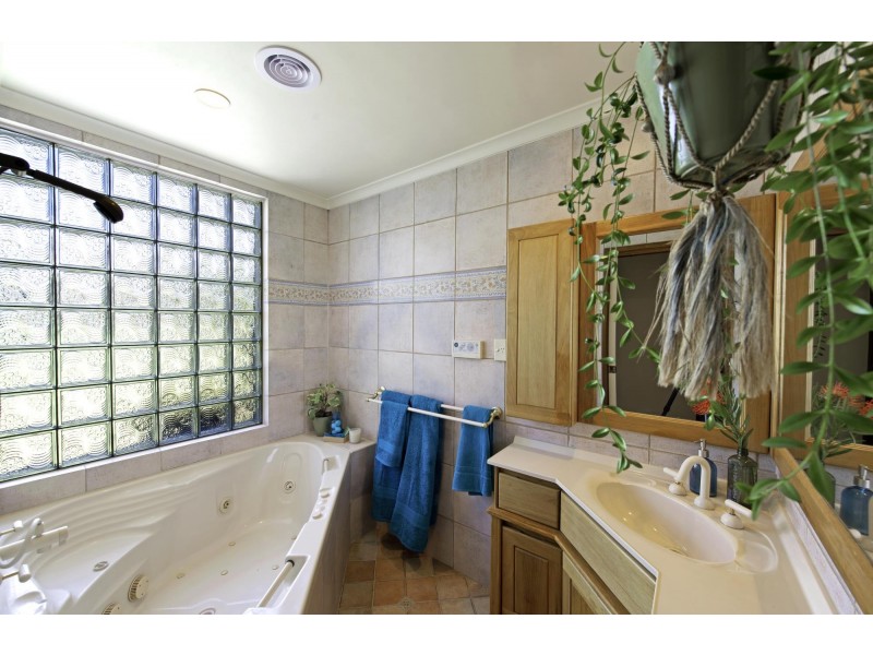77 Tyrrell Circuit, Kaleen ACT 2617