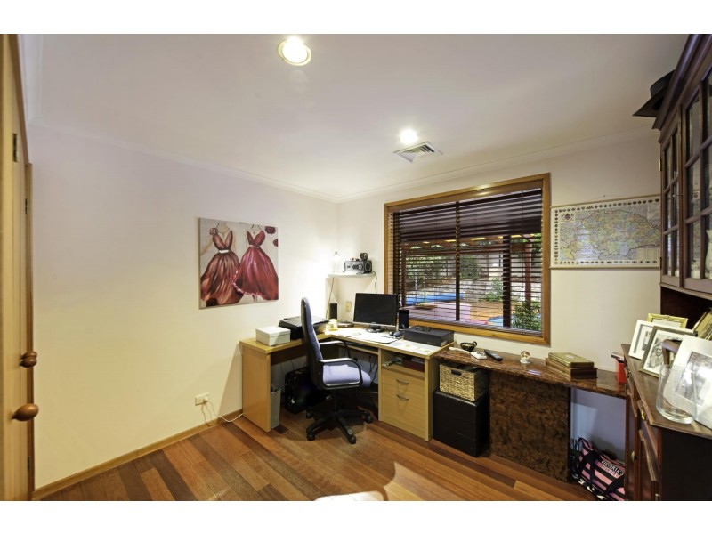 80 Dumas Street, Mckellar ACT 2617