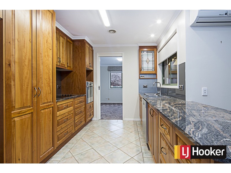 61 William Webb Drive, Mckellar ACT 2617