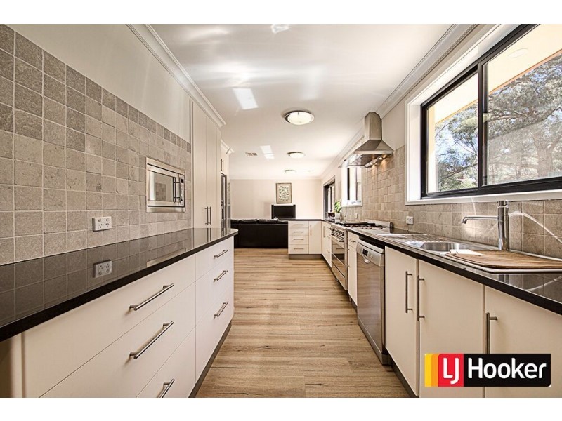 82 Barada Crescent, Aranda ACT 2614
