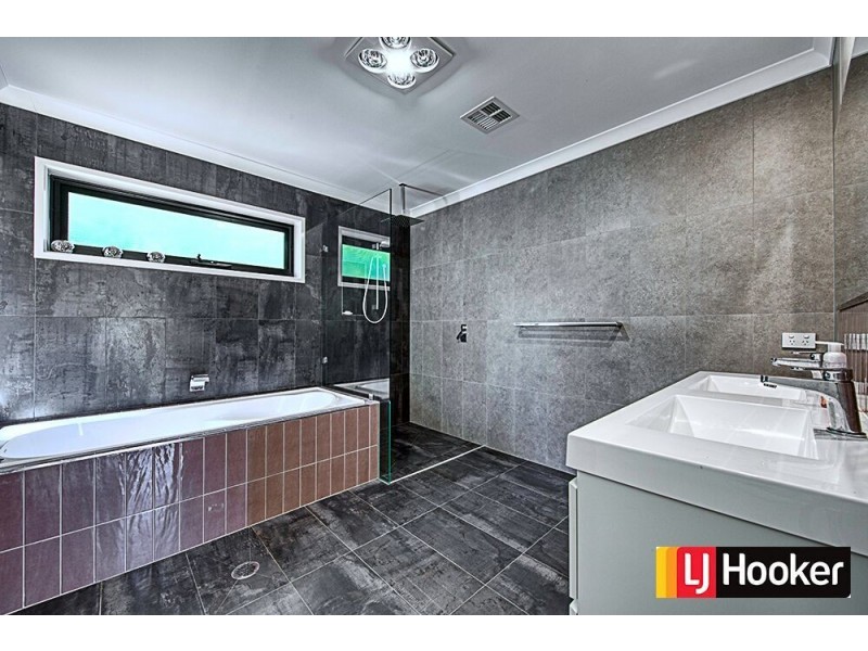 82 Barada Crescent, Aranda ACT 2614