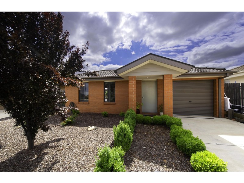 6 Isbister Street, Macgregor ACT 2615