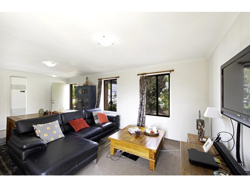 6 Isbister Street, Macgregor ACT 2615