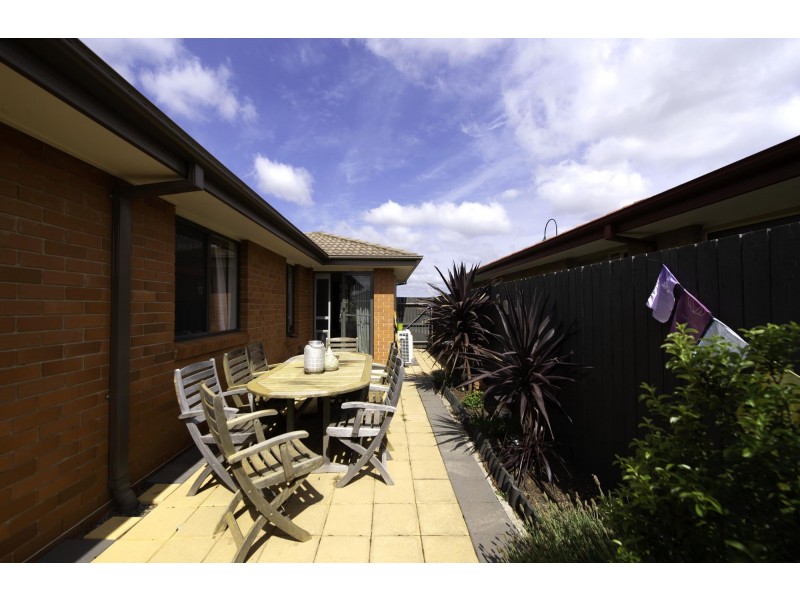 6 Isbister Street, Macgregor ACT 2615