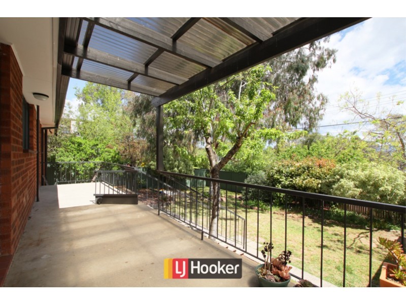 4 Martens Crescent, Weston ACT 2611