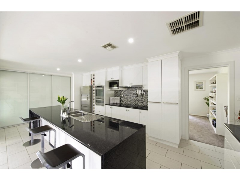 11 Bokhara Circuit, Kaleen ACT 2617