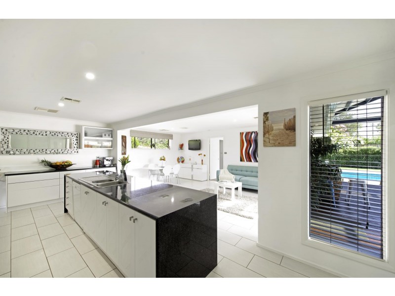 11 Bokhara Circuit, Kaleen ACT 2617