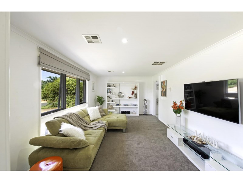 11 Bokhara Circuit, Kaleen ACT 2617