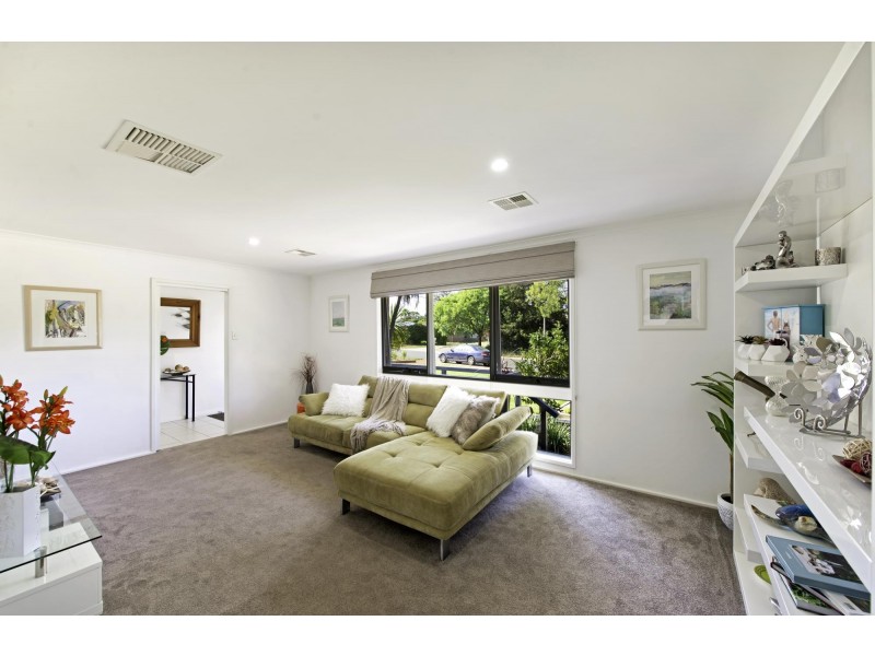 11 Bokhara Circuit, Kaleen ACT 2617