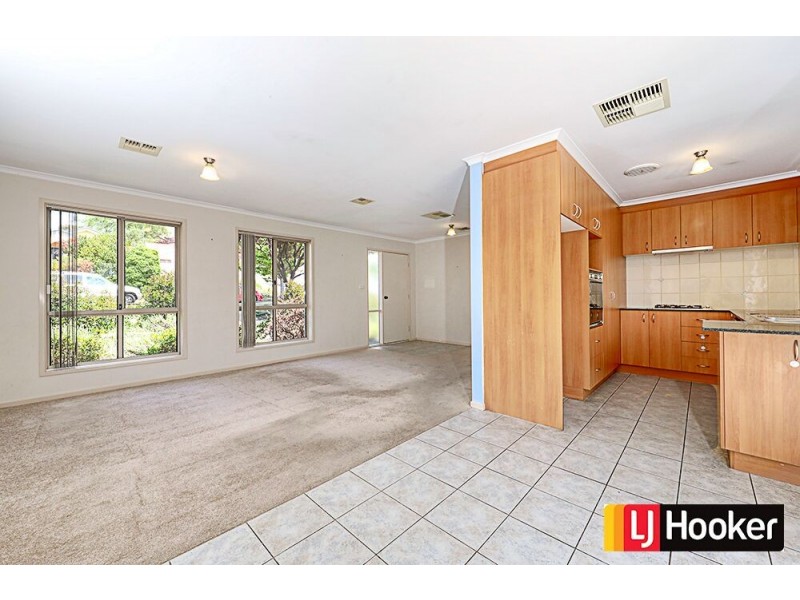 18 Lampard Circuit, Bruce ACT 2617
