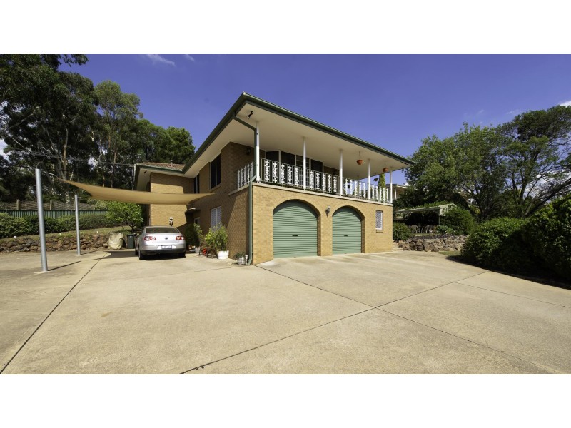 5 Sculptor Street, Giralang ACT 2617