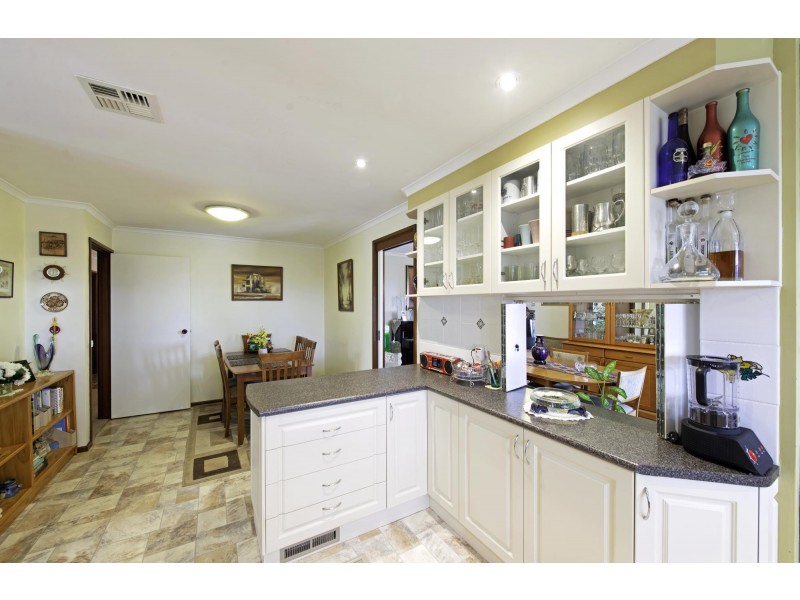 5 Sculptor Street, Giralang ACT 2617