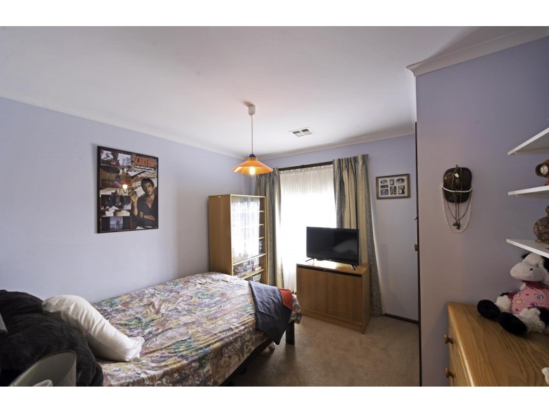 5 Sculptor Street, Giralang ACT 2617
