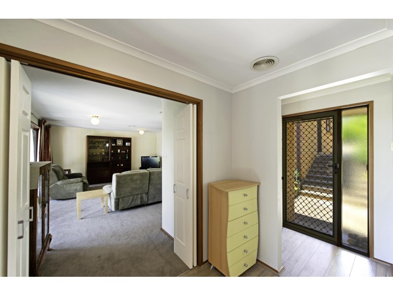 6 North Place, Charnwood ACT 2615