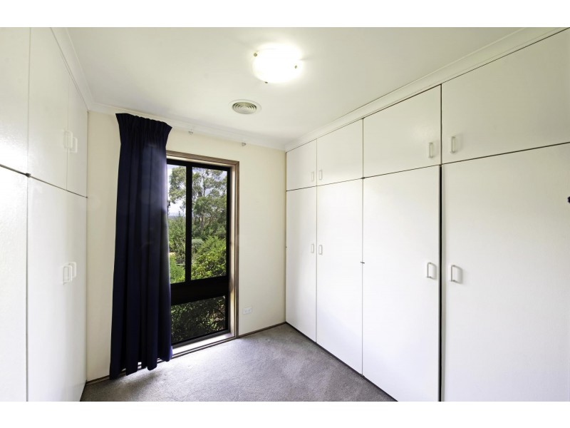 6 North Place, Charnwood ACT 2615