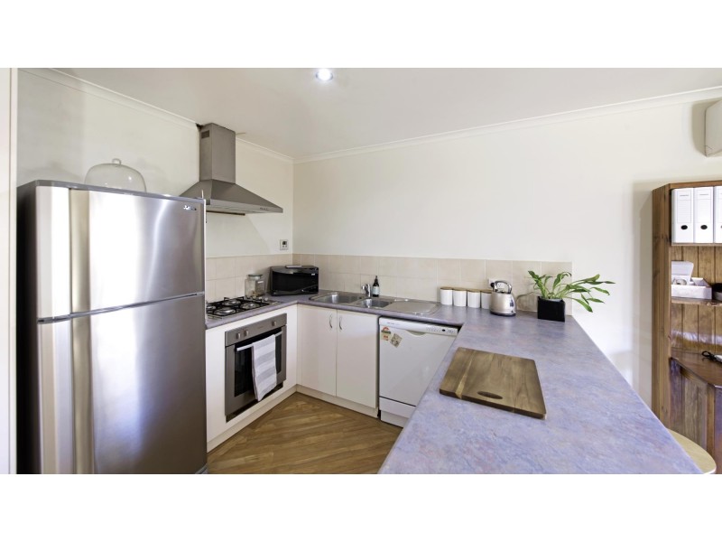 11 Lingiari Court, Ngunnawal ACT 2913