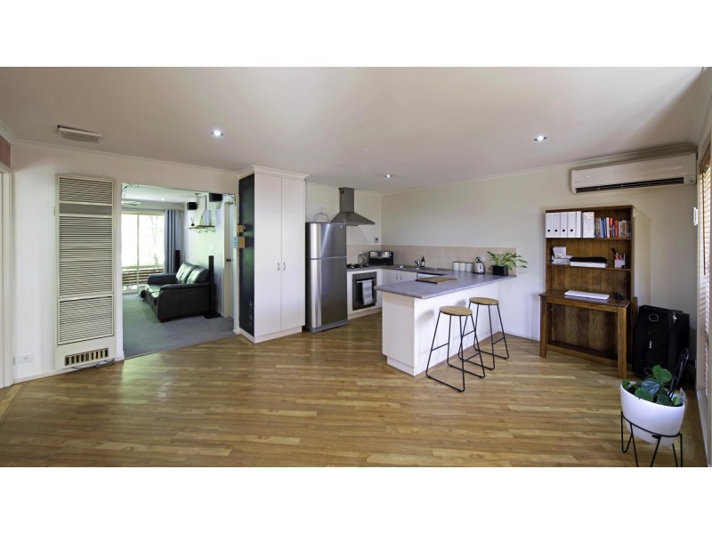 11 Lingiari Court, Ngunnawal ACT 2913