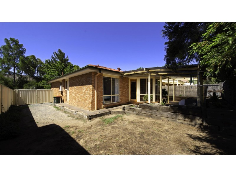 11 Lingiari Court, Ngunnawal ACT 2913