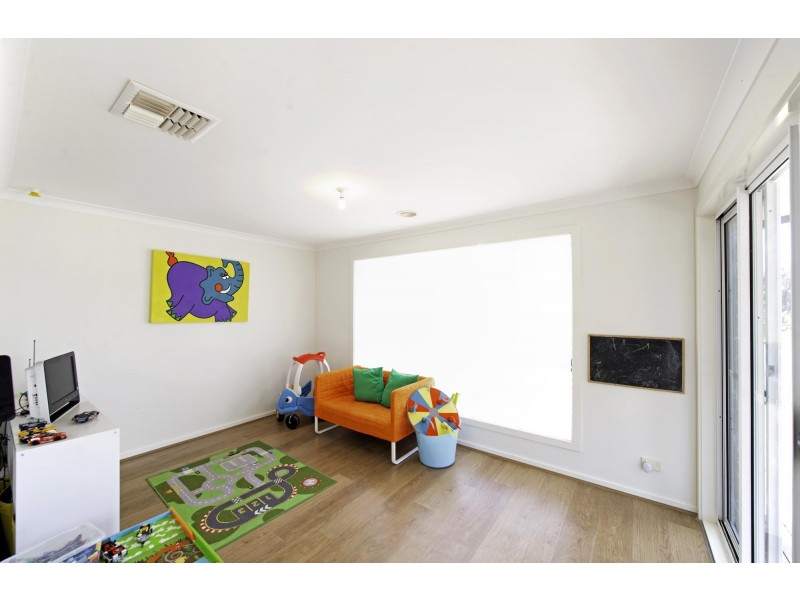 1 Clancy McKenna Crescent, Bonner ACT 2914