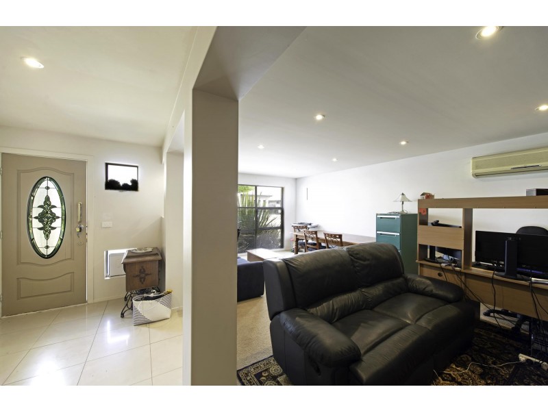 36 Strayleaf Crescent, Gungahlin ACT 2912
