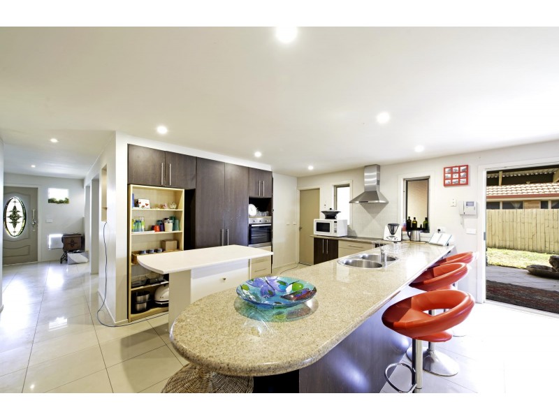 36 Strayleaf Crescent, Gungahlin ACT 2912