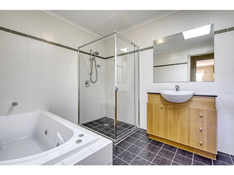 166/50 Ellenborough Street, Lyneham ACT 2602