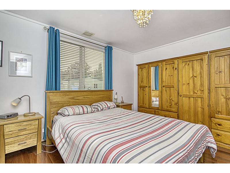 11 Gundulu Place, Giralang ACT 2617