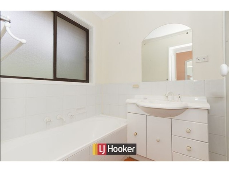 2/24 Burnett Street, Kaleen ACT 2617