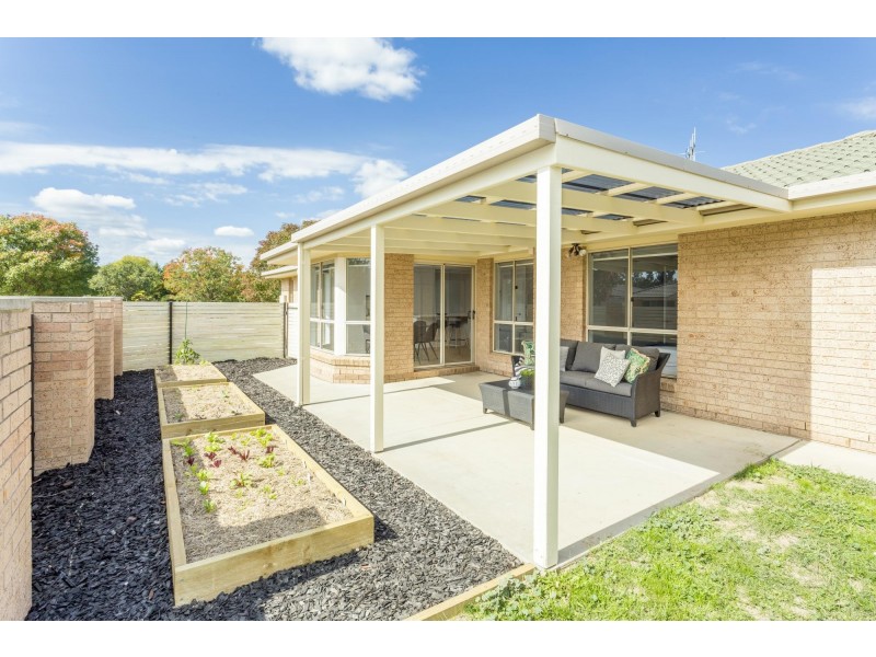 53 Shoobridge Circuit, Dunlop ACT 2615