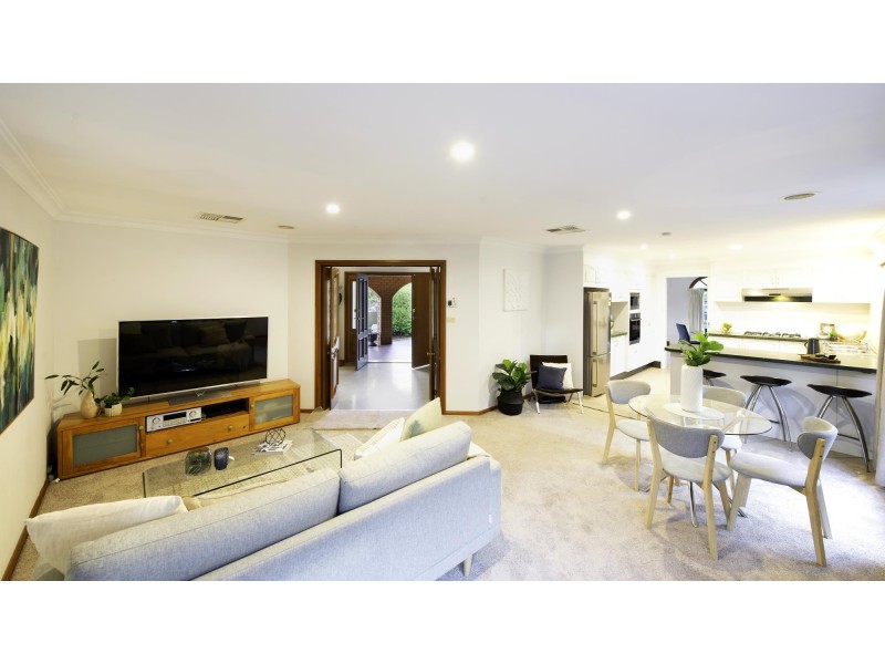 13 Sowden Street, Mckellar ACT 2617