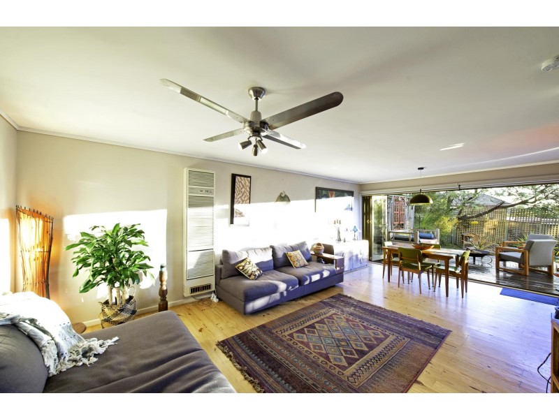 70 Antares Crescent, Giralang ACT 2617