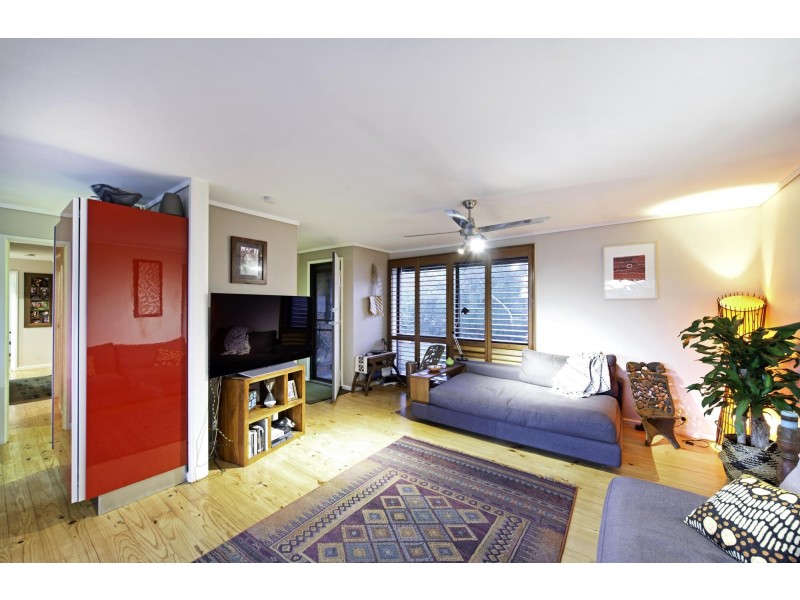 70 Antares Crescent, Giralang ACT 2617