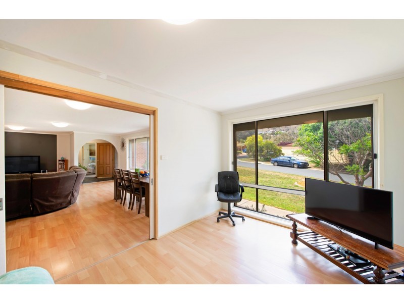 18 Brittlebank Circuit, Banks ACT 2906