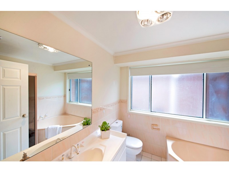 18 Brittlebank Circuit, Banks ACT 2906