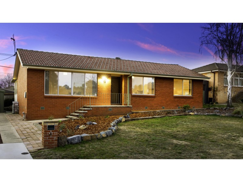 14 Wanaga Place, Giralang ACT 2617