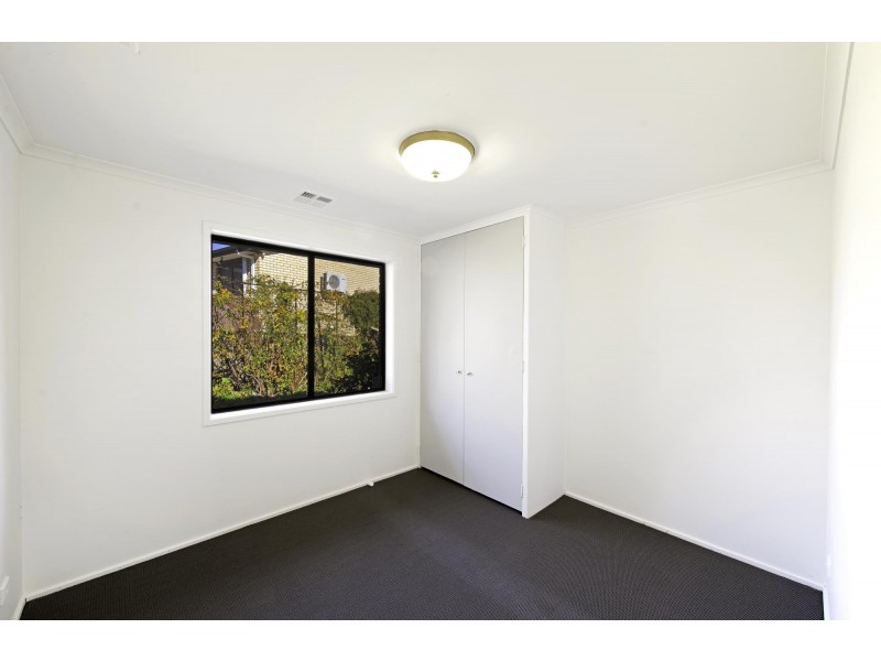1 Neeld Place, Charnwood ACT 2615