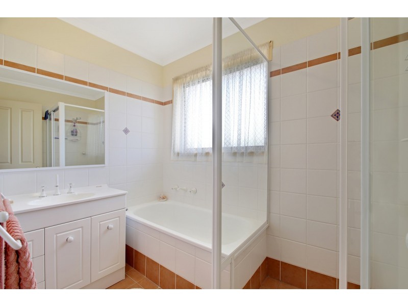 37 Warrumbul Street, Ngunnawal ACT 2913