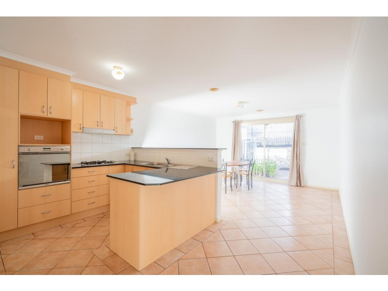 2 Fidler Court, Bruce ACT 2617