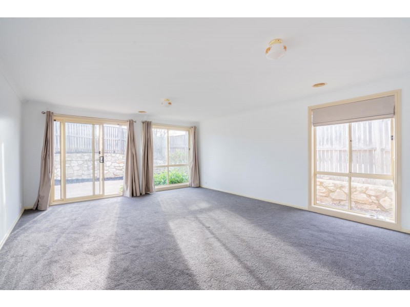 2 Fidler Court, Bruce ACT 2617