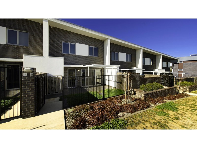 4/5 Nevertire Street, Lawson ACT 2617